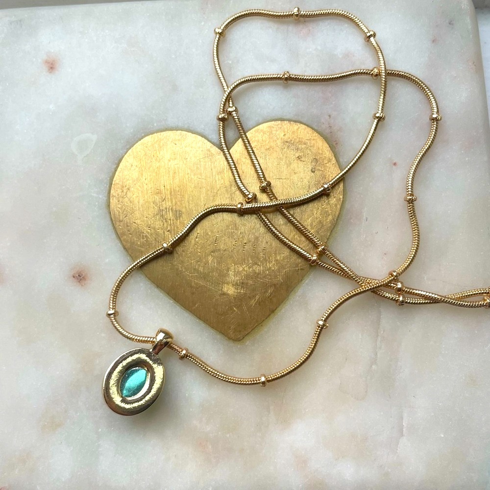 Gilded Azure: 18k Gold-Plated Necklace with Blue Glass Stones - Picture 4 of 4
